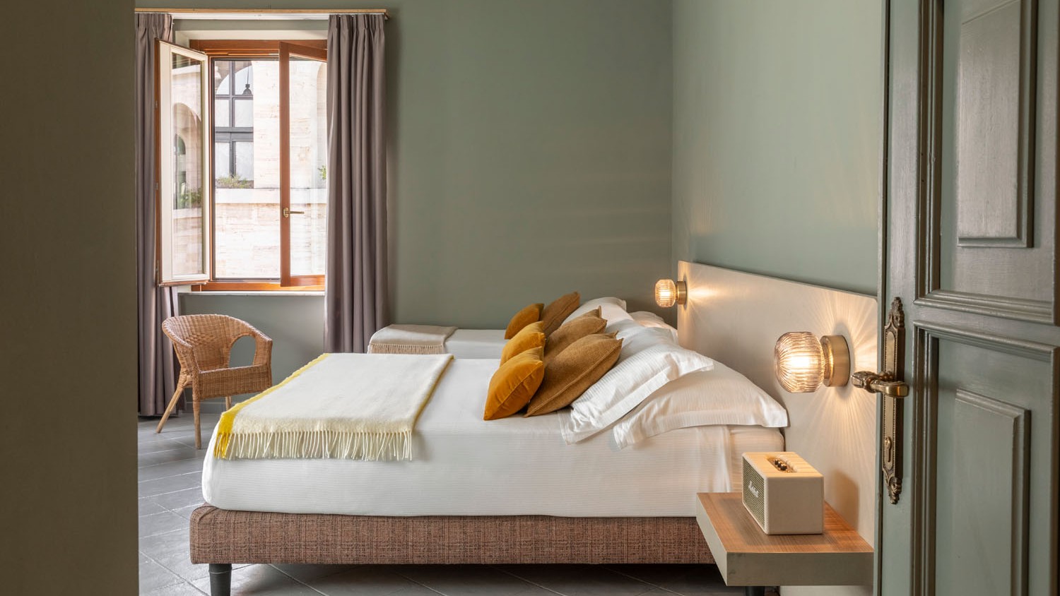 Vista generale della camera tripla - Hotel Marisa, BZAR hotels a Roma